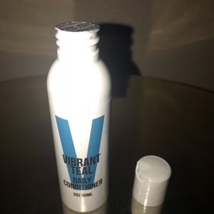 Overtone Vibrant Teal Daily Conditioner 2oz